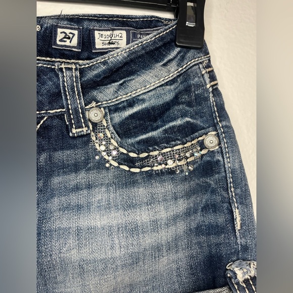 Miss Me Denim Shorts Size 27 Distressed Bling Rhinestone Cuffed Jean - Picture 5 of 8